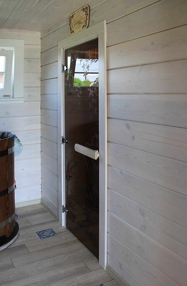 Одноэтажная деревянная баня из клеенного бруса, проект «Посейдон брат Зевса»