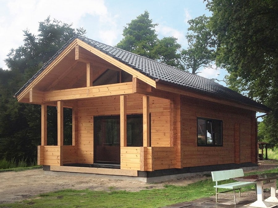 Дачный дом с сауной из профилированного клееного бруса 80 м² проект «Дунай»  