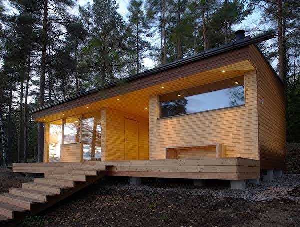 Индивидуальность деревянного дома с плоской крышей
