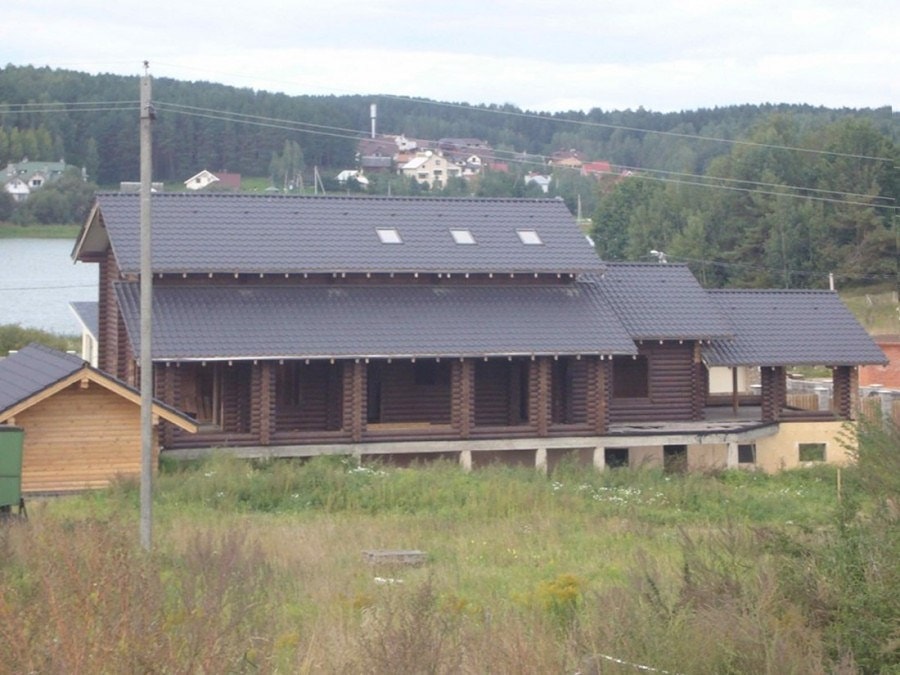 Строительство большого деревянного дома из сухого бревна "Ковчег"  
